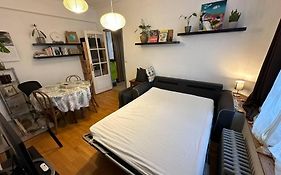 Next To Paris Metro - Calm & Convenient Apartment
